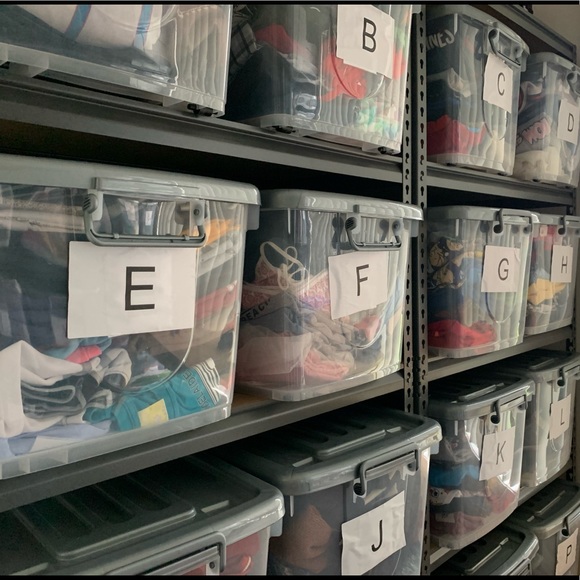 Meet your Poshers, Drew & Sarah - Picture 8 of 16